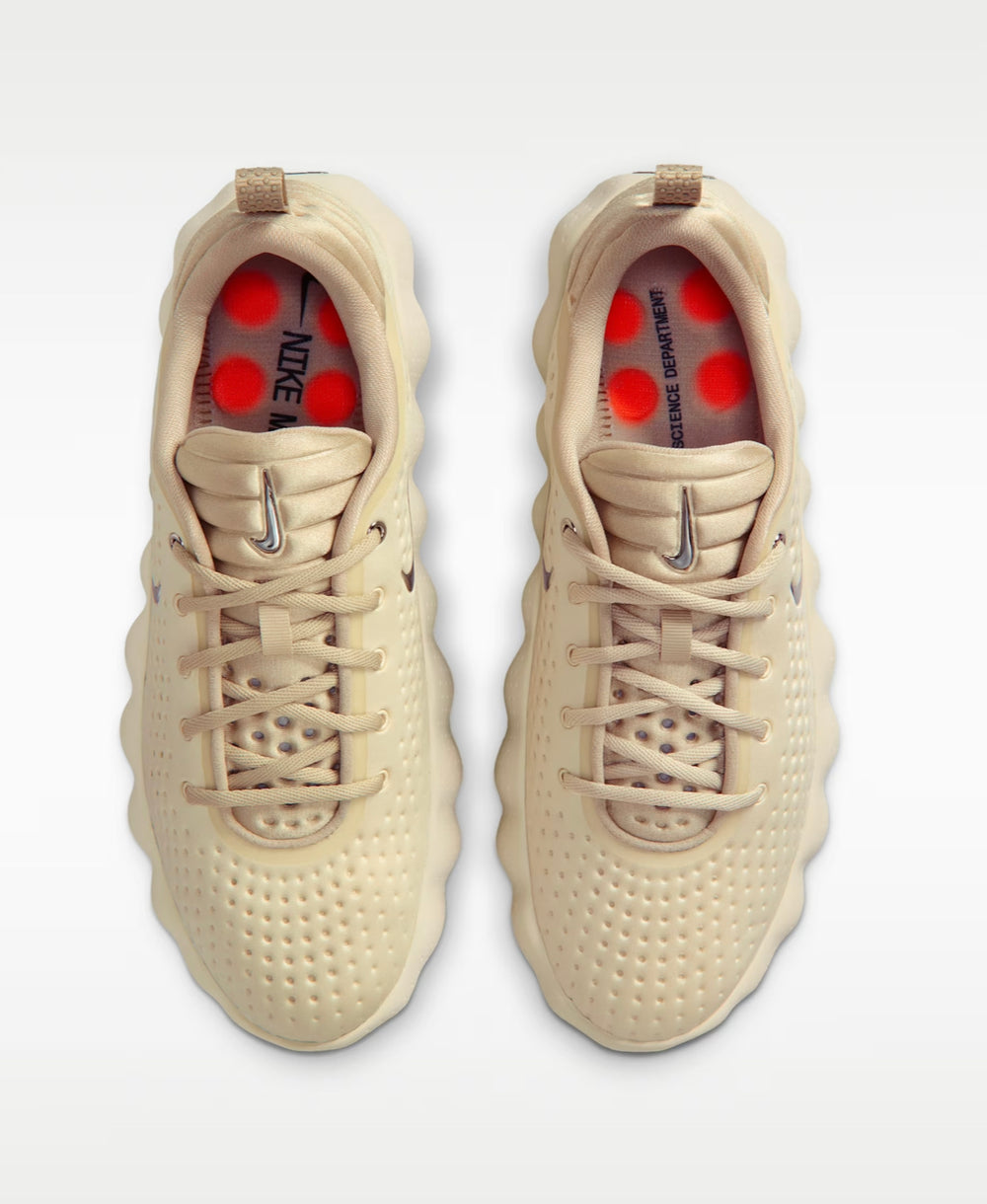 Nike Mind 002 - Gold